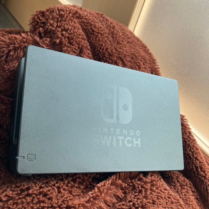 【完備品+SDカード】NINTENDO SWITCH 【美品】SDカード付き