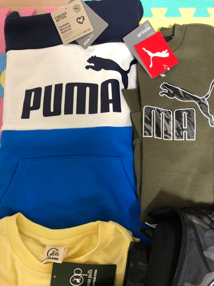 新品未使用PUMA フード付きトップス & OUTDOOR セット Tシャツ入
