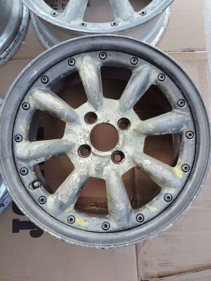 rossi　ワタナ RS8 PCD100 4穴　16 6.5J 35mm