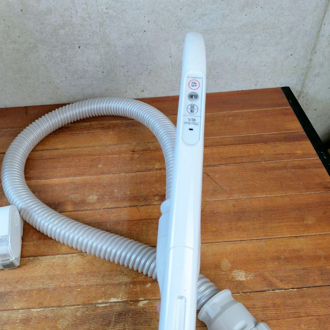 【美品】パナソニック　掃除機　MC-SPJ850K-W