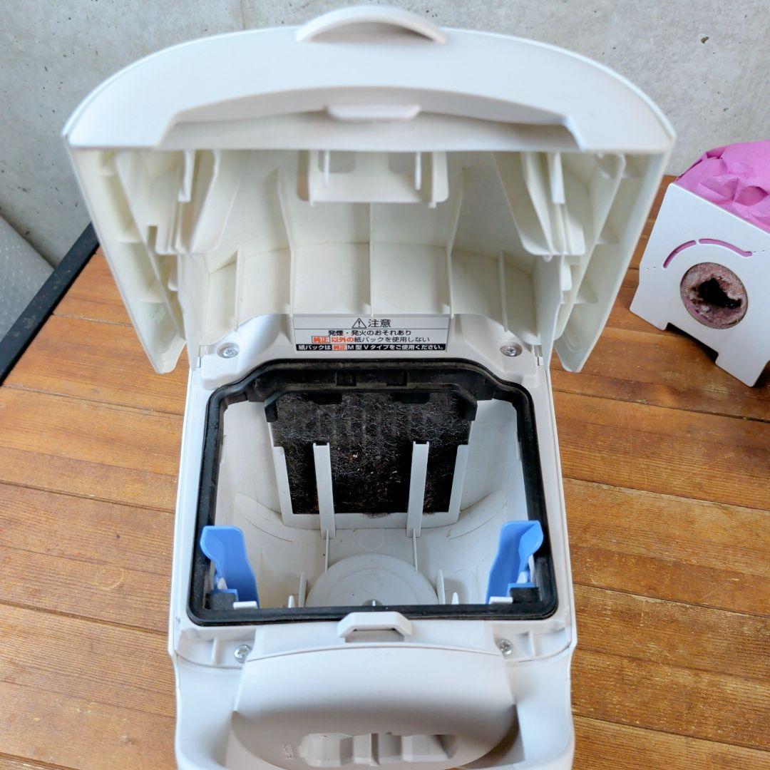 【美品】パナソニック　掃除機　MC-SPJ850K-W