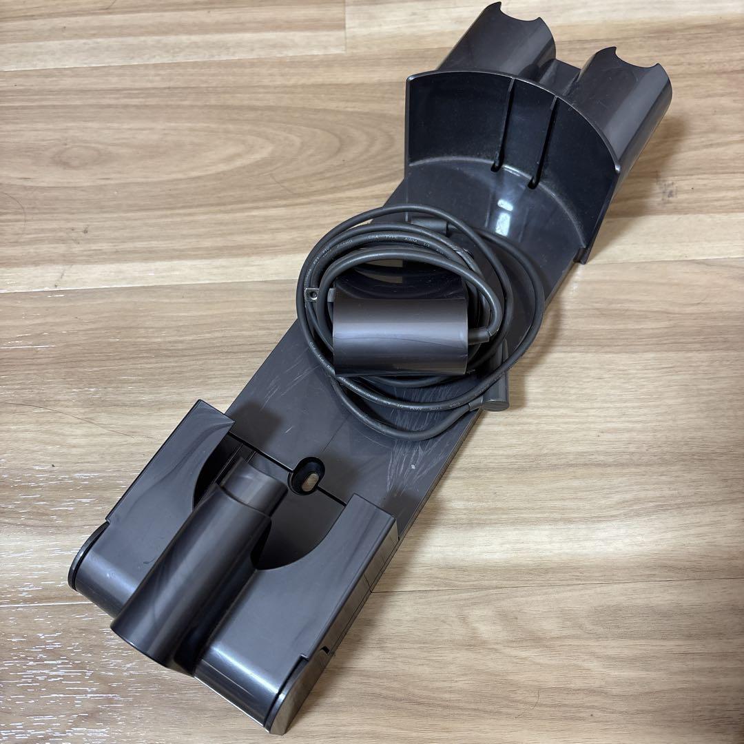 【動作品】Dyson V8 fluffy