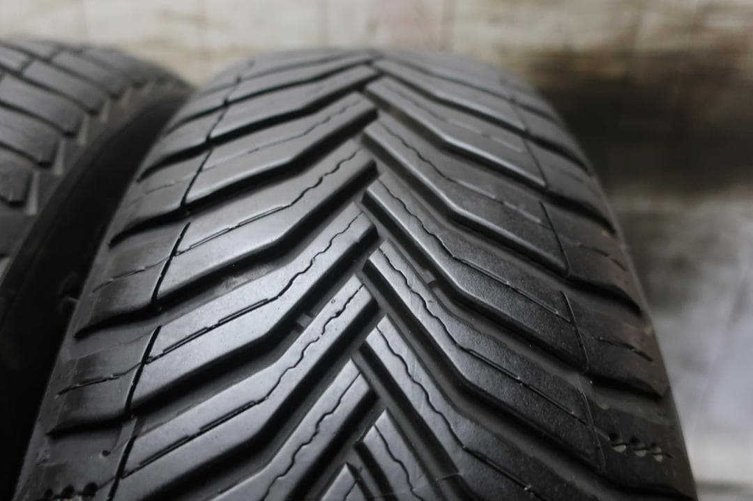 2021年製　ミシュラン　クロスクライメート２　185/65R15　バリ溝　4本