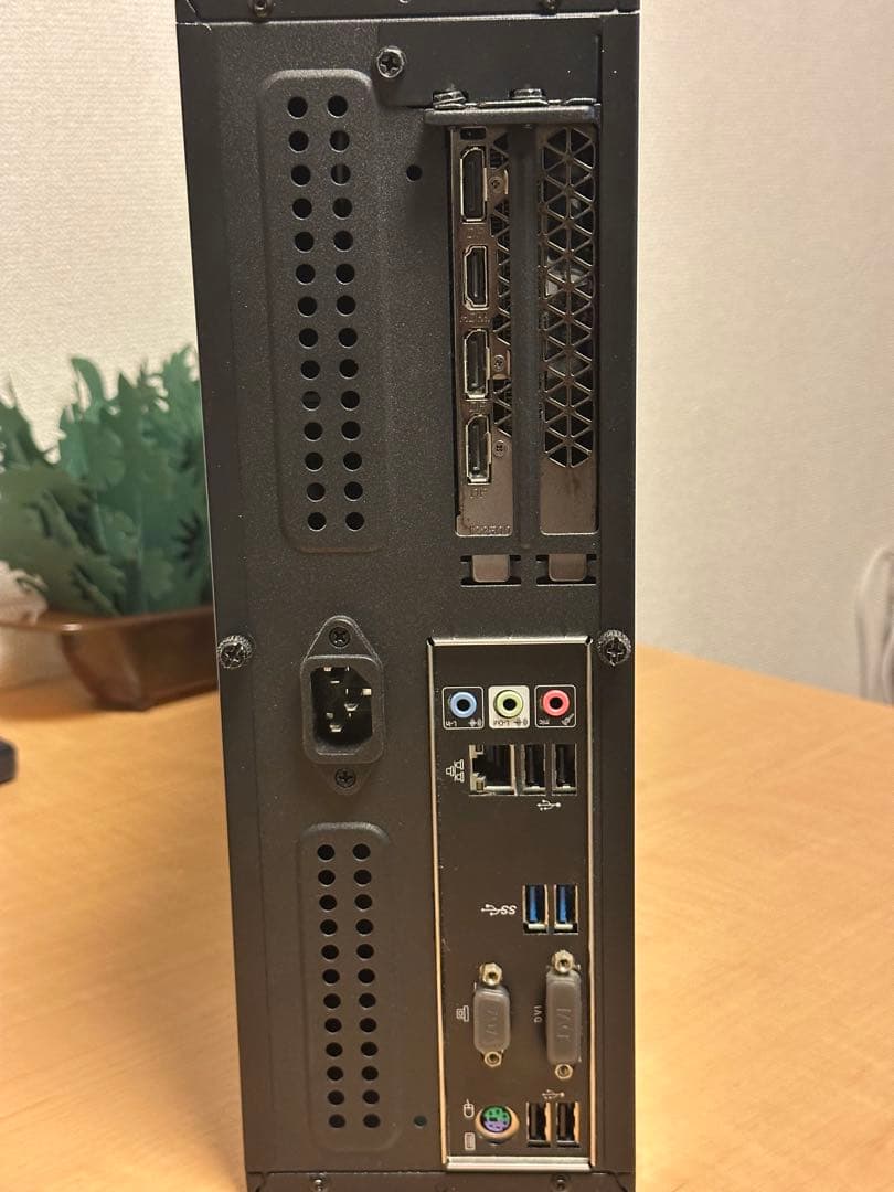ひ*ん様 デスクトップPC Win10 i7-7700 GTX1660Super