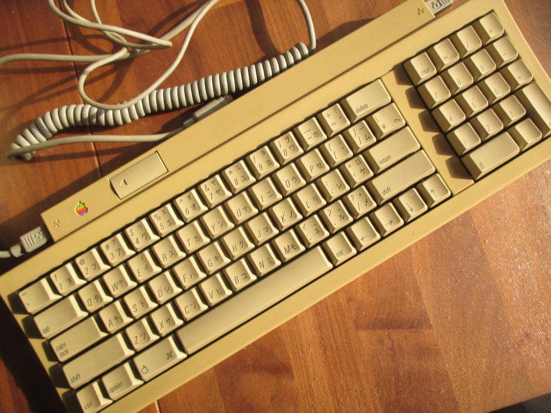 APPLE◎MACINTOSHCOLORCLASSICⅡ◎パソコンマックPC