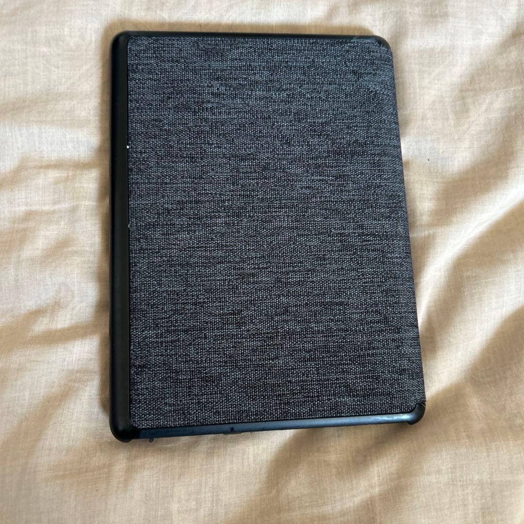Kindle Paperwhite (8GB) 6.8インチ 広告あり