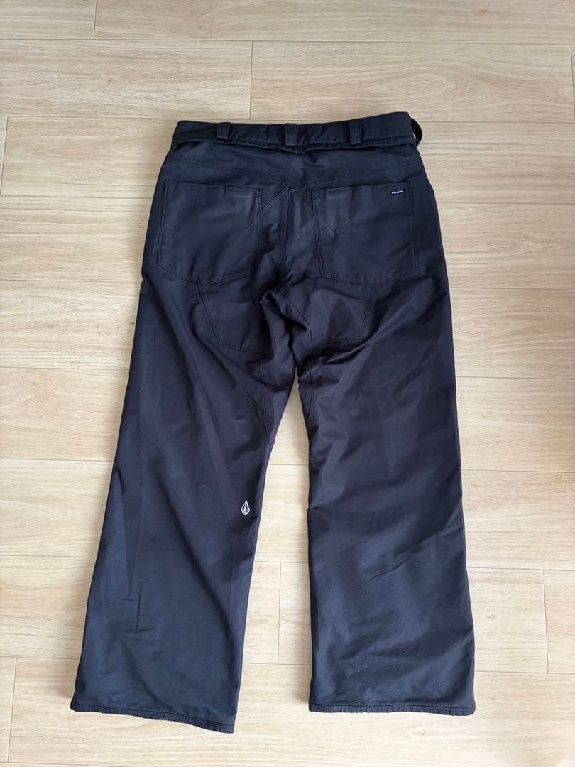 VOLCOM スノーボードパンツ M 黒