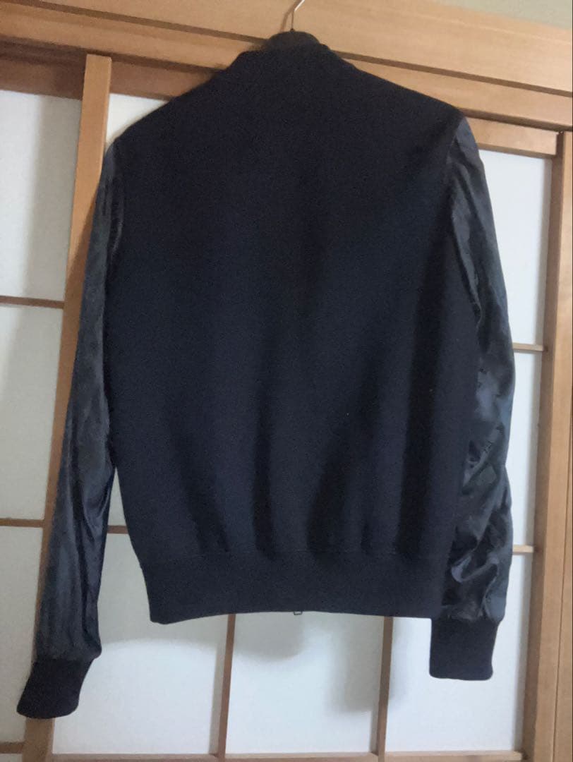 [最終値下げ]美品ルイヴィトン　ボンバージャケット