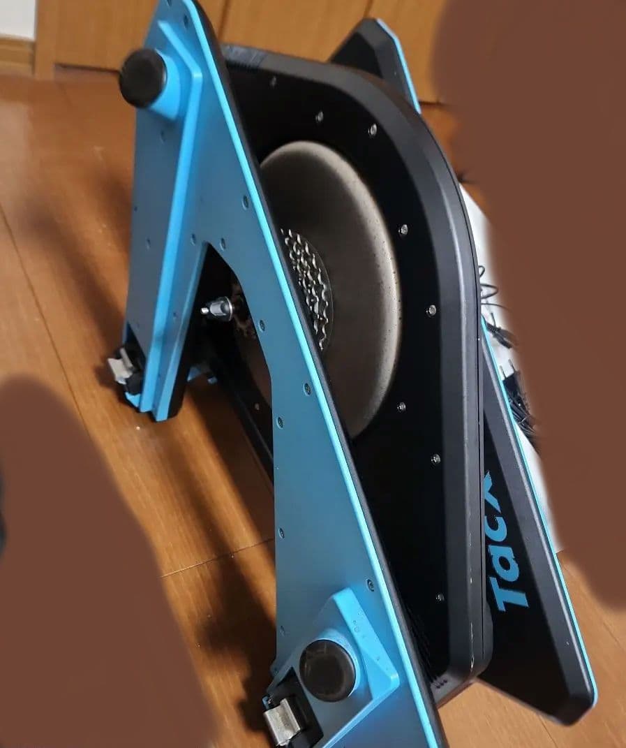 (中古)純正:Tacx NEO 2 Smart おまけ付