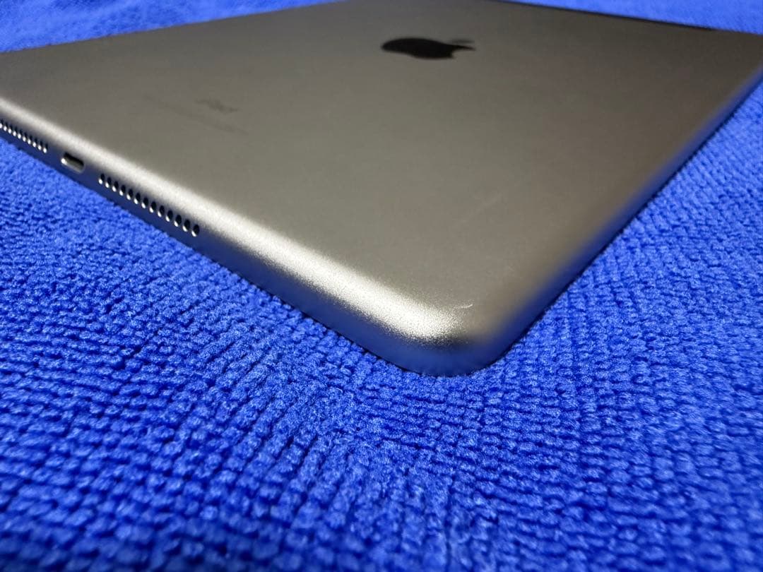 iPad (第6世代) Cellular SIMフリー