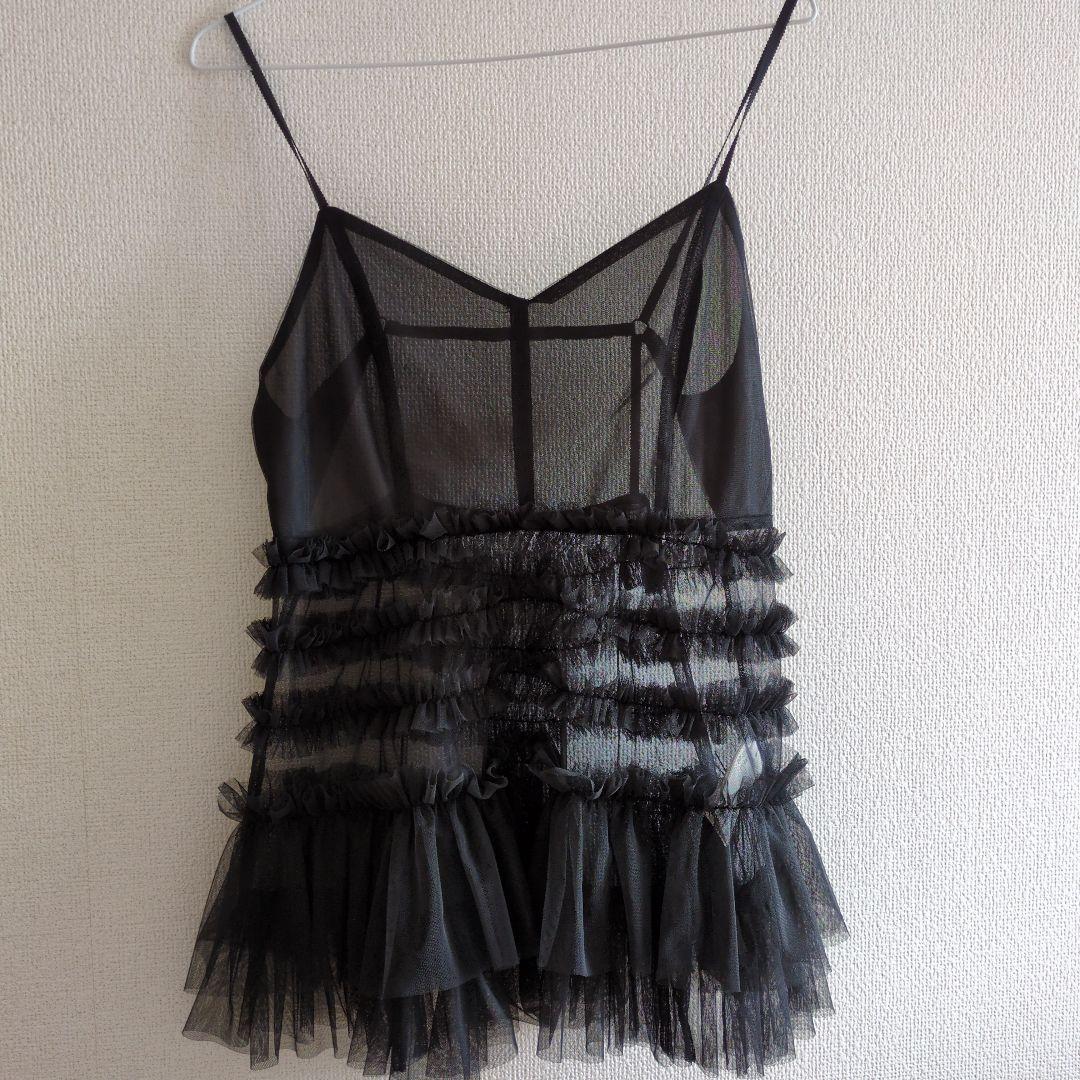 アメリ ヴィンテージ BLACK TULLE RAFFLE CAMI TOP