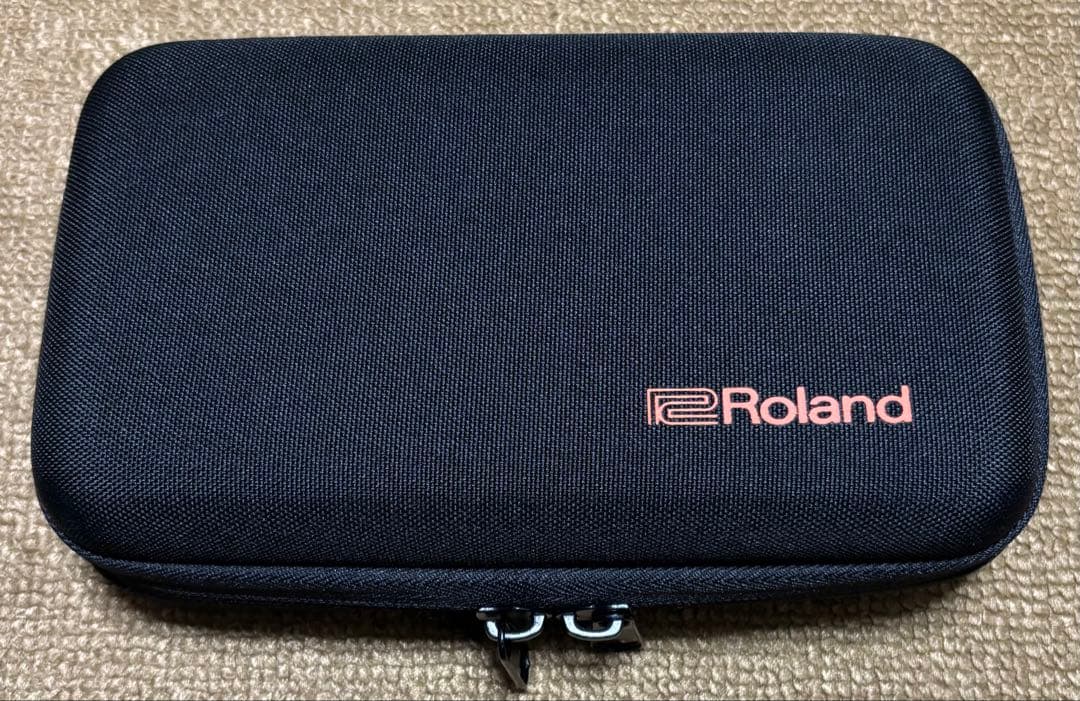 新品同様美品 Roland AIRA Compact J-6 専用ケース付き
