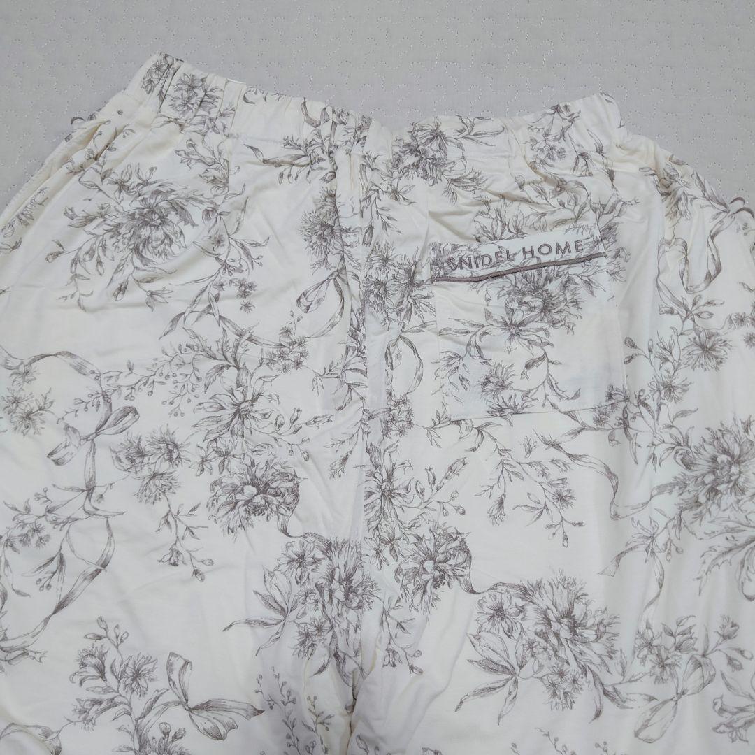 完売品 スナイデルホーム SNIDEL 花柄 フラワー セットアップ
