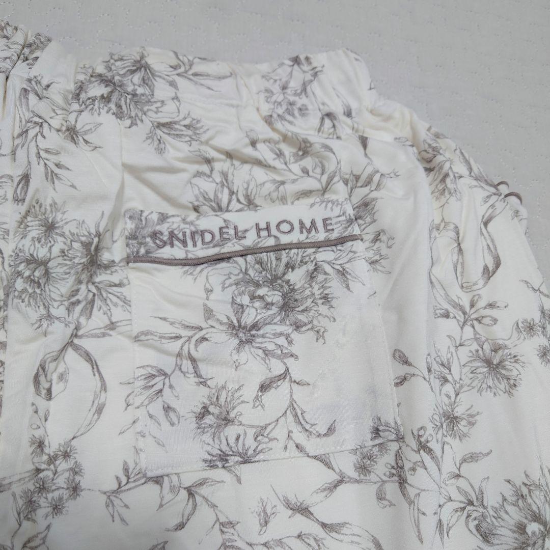 完売品 スナイデルホーム SNIDEL 花柄 フラワー セットアップ