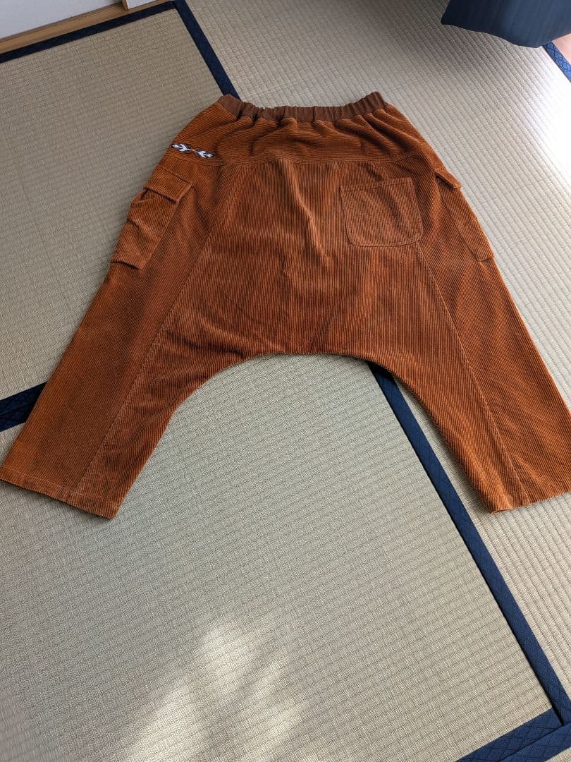 チャイハネ　アミナ　コーデュロイ　セットアップ