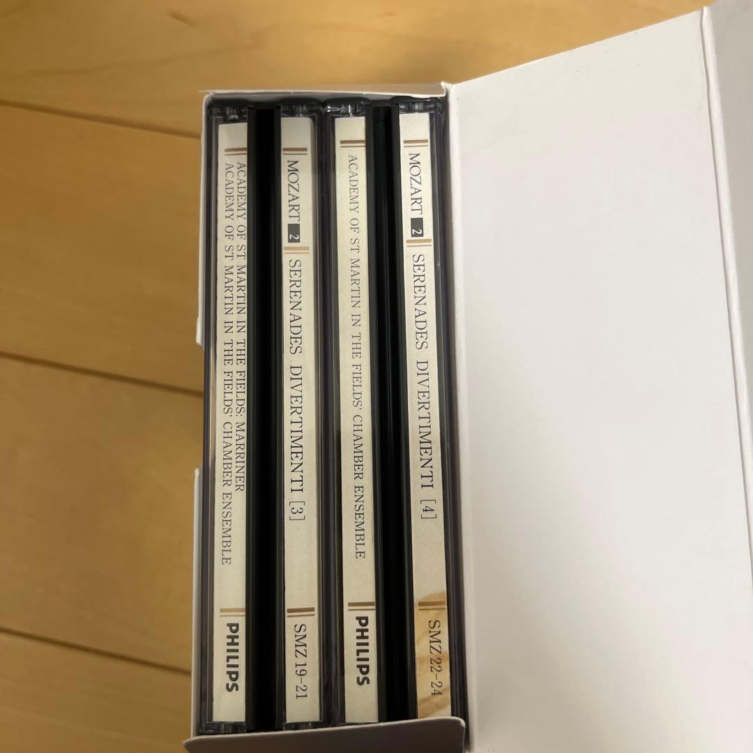モーツァルト全集2 CDと本