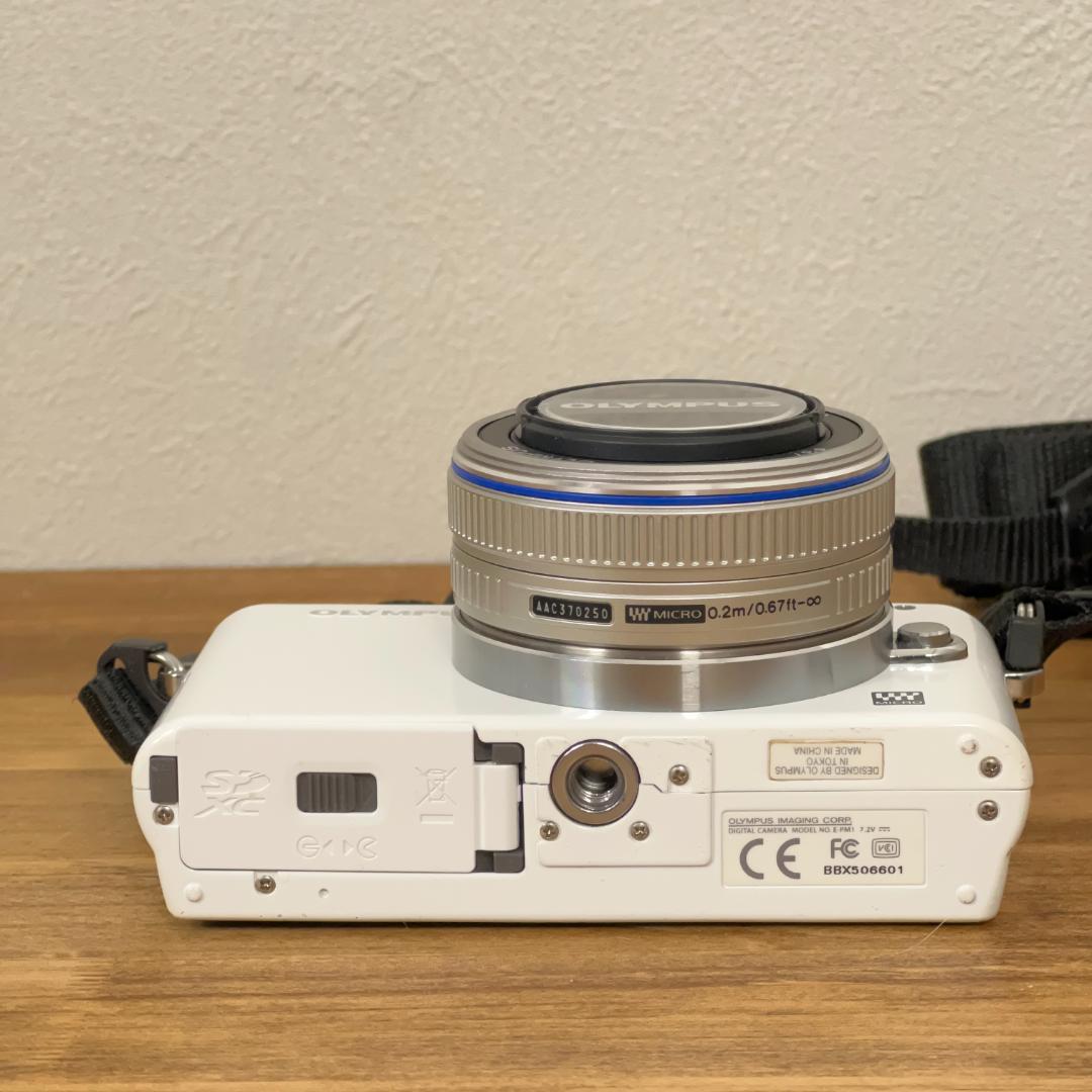 動作確認済 OLYMPUS E-PM1 ダブルレンズセット ミラーレス一眼