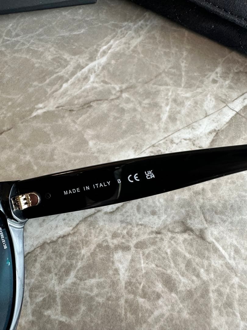 美品CHANEL シャネル　5477ハートモチーフサングラス　ブラックかわいい