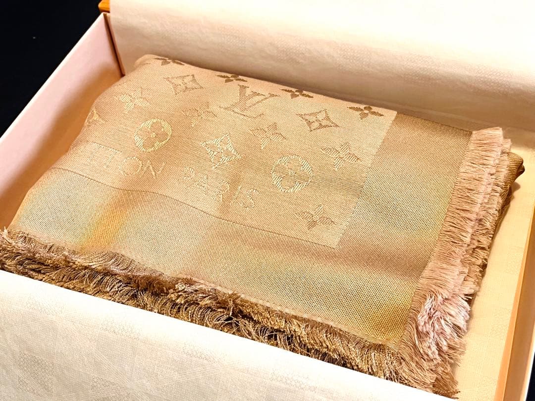 値下げ【新品】超レア美品Louis Vuitton モノグラムショール ベージュ