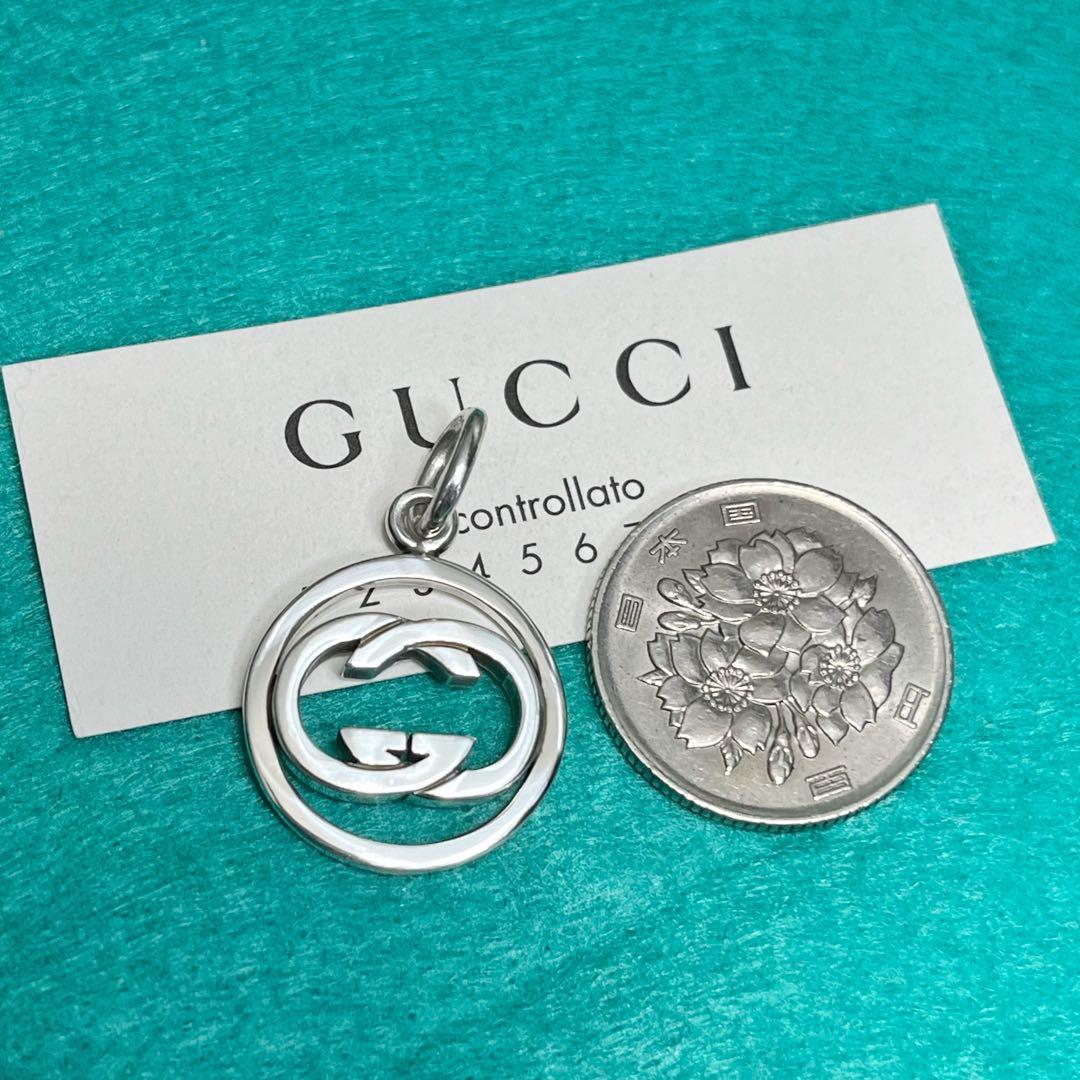 美品　GUCCI 丸型インターロッキングペンダント