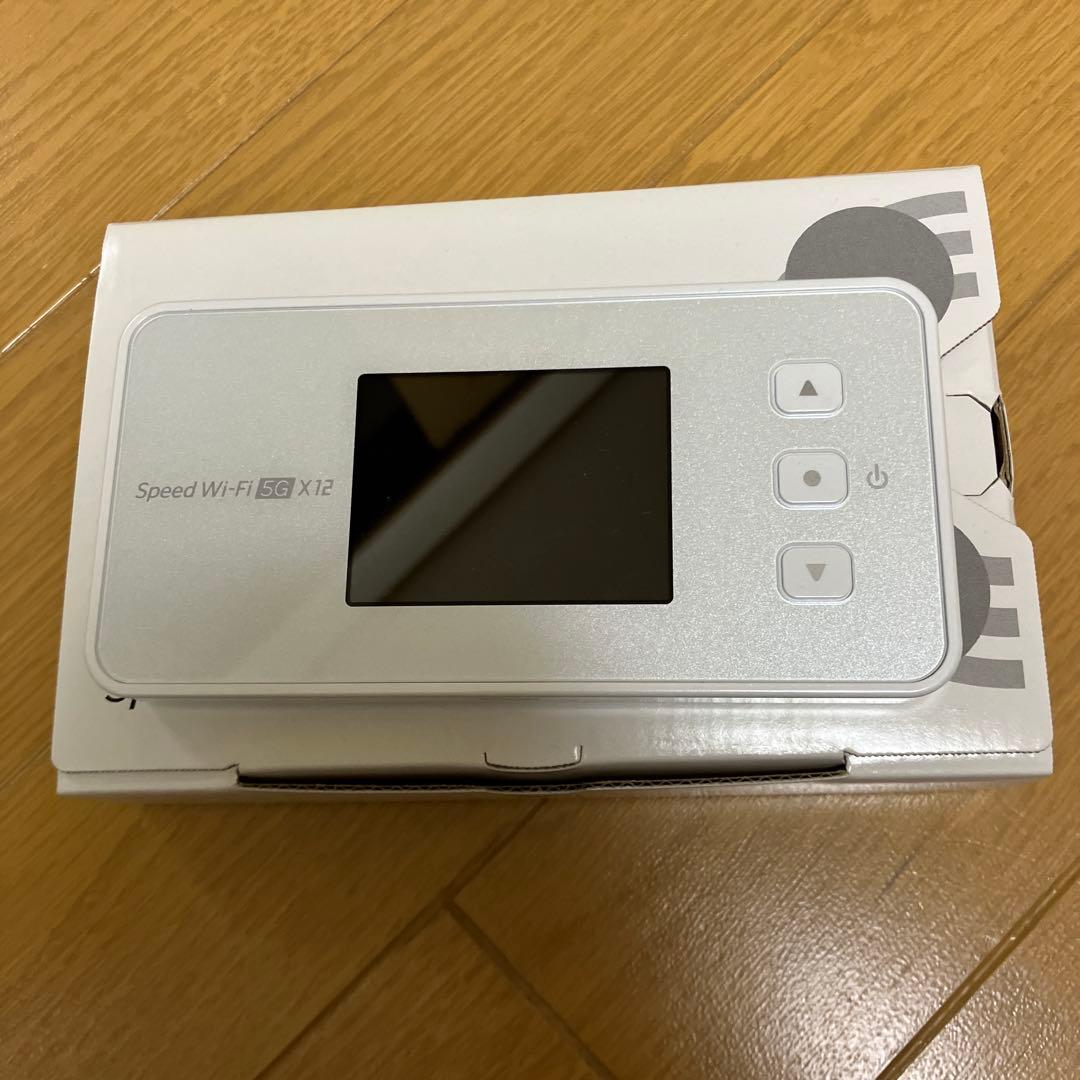Speed Wi-Fi 5G X12 ホワイト 本体　x12クレードル