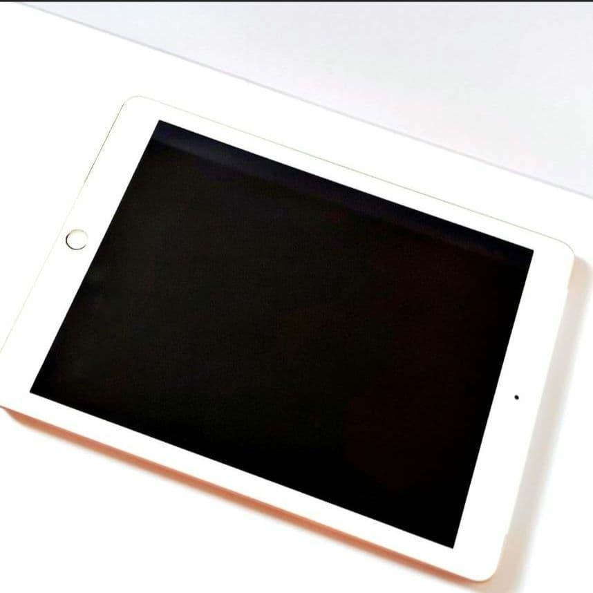 【iPad】第6世代 9.7インチ128GB　Wi-Fi＋セルラーA1954