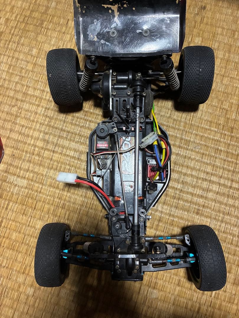 タミヤ DF03 ダークインパクトRCカー