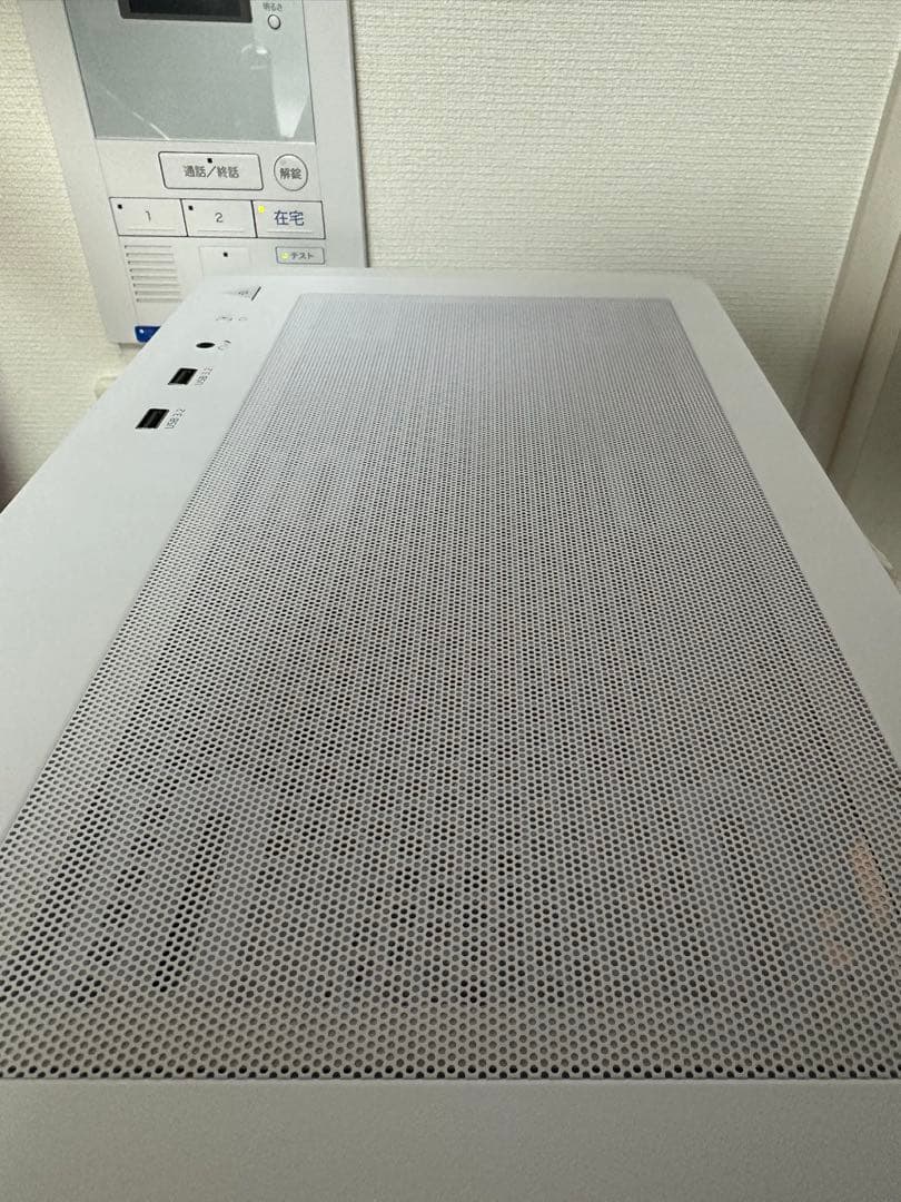 【格安！】白pc ケース、ファン4つ付き！cpuクーラー付き