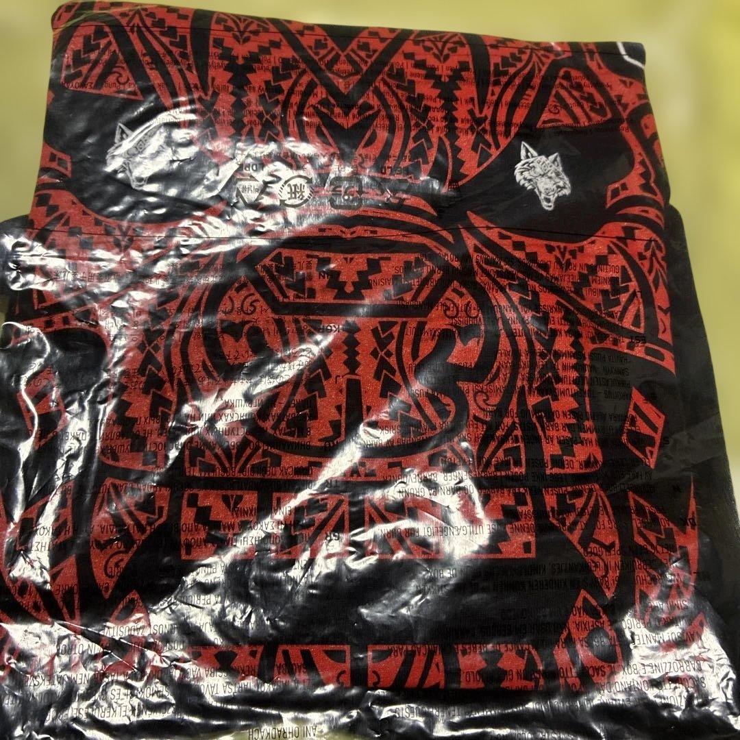 XLサイズ 未開封　WWE Tシャツ　ジェイコブファトゥ　トライバルマスク