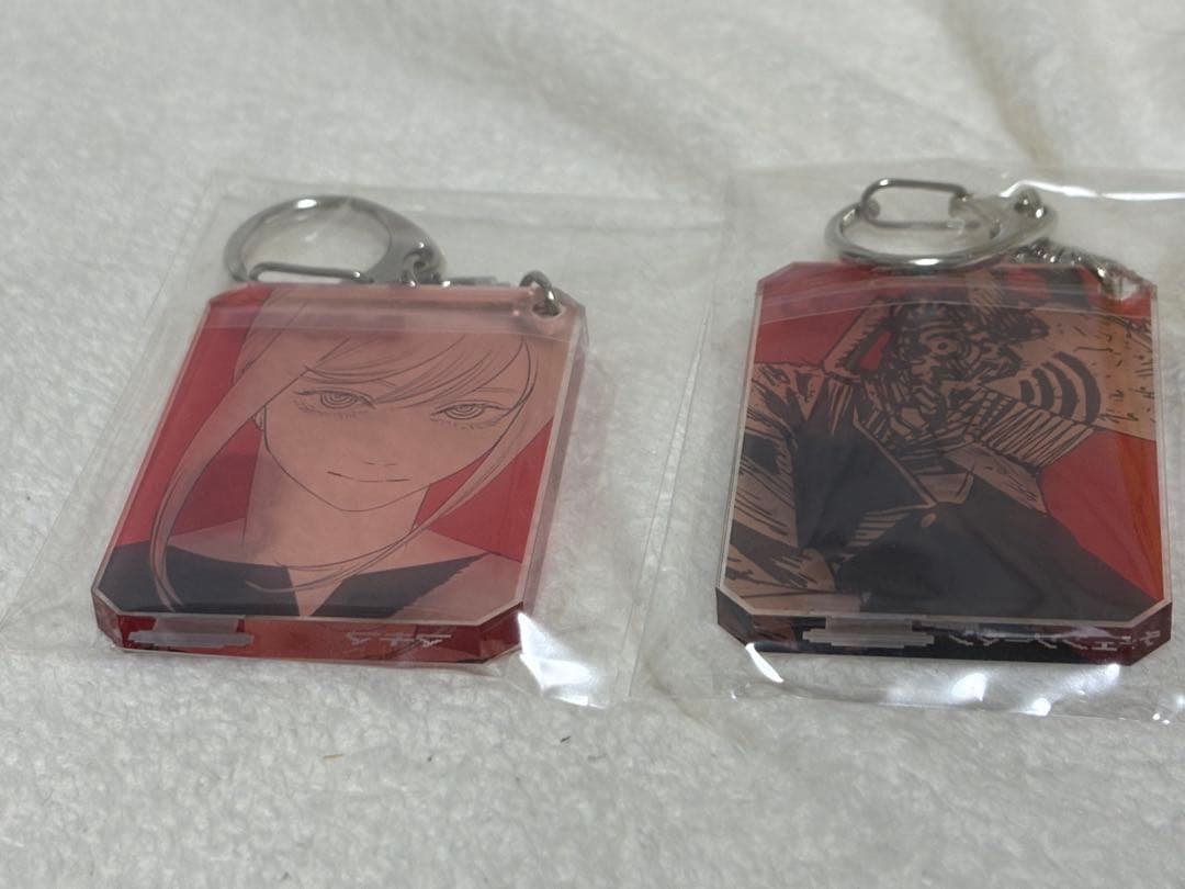 チェンソーマン　シックアクリルキーホルダー　マキマ　チェンソーマン
