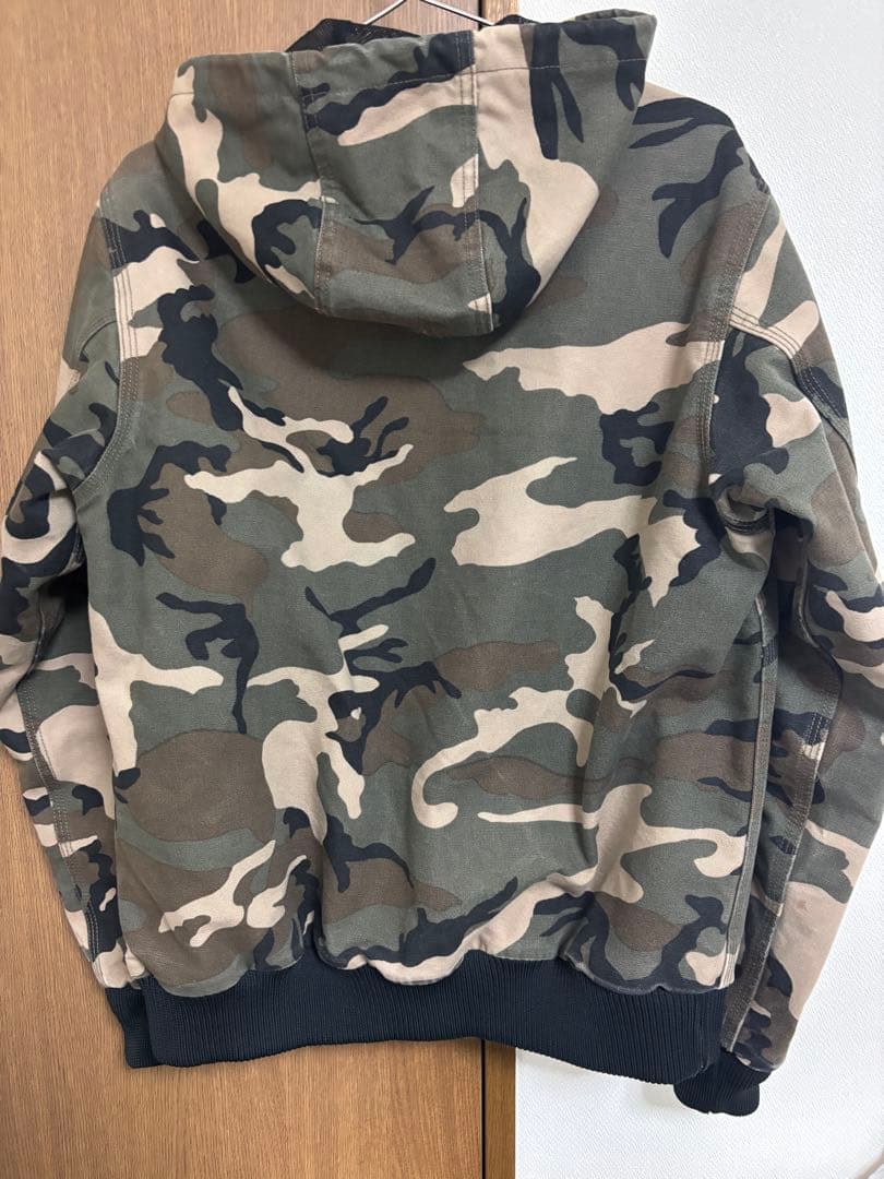 激レア Carhartt アクティブジャケット カモ柄 サイズM