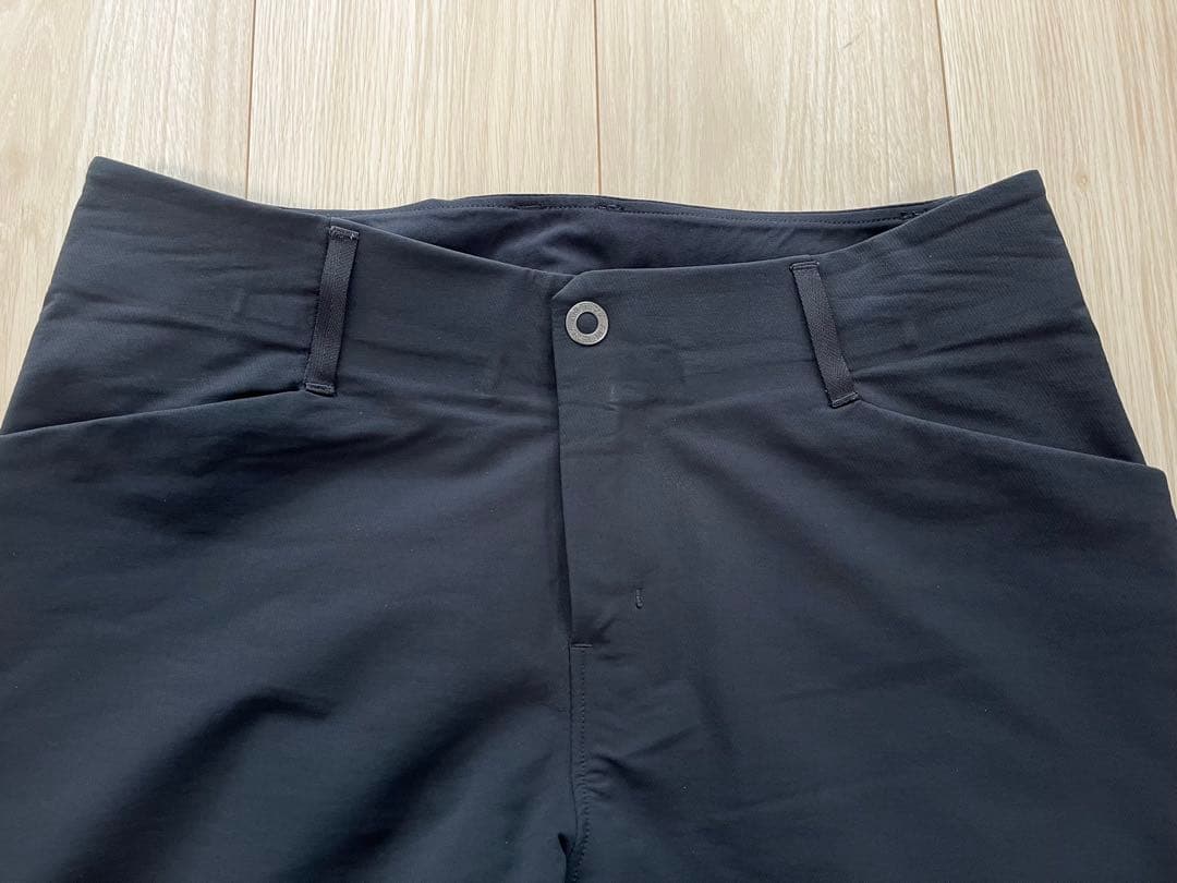 アークテリクス Creston AR パンツ 30 Short タグ付 美品