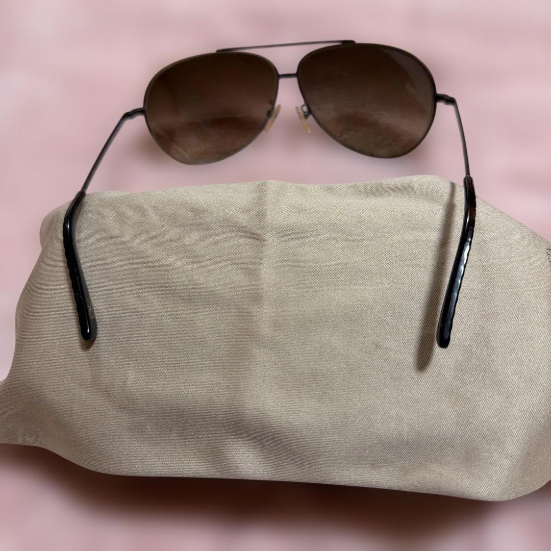 Bottega Veneta サングラス グラデーションレンズ