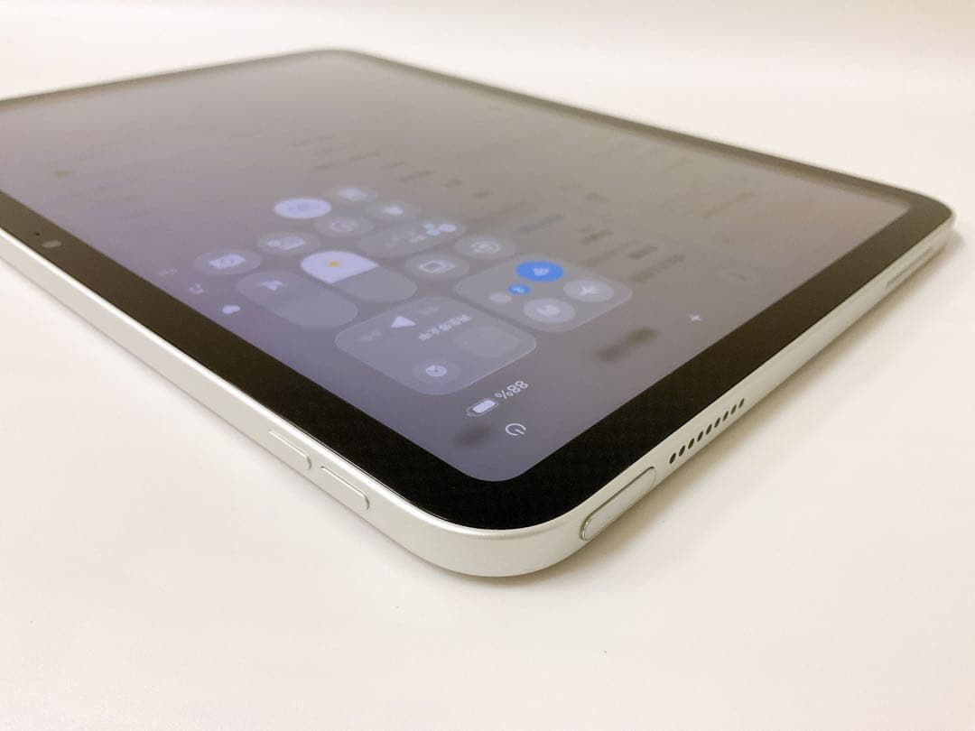 【美品・BT100％】iPad 第10世代 64GB Wifiモデル