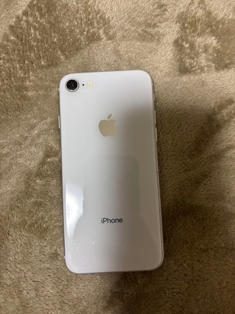 Apple iPhone 8 ホワイト