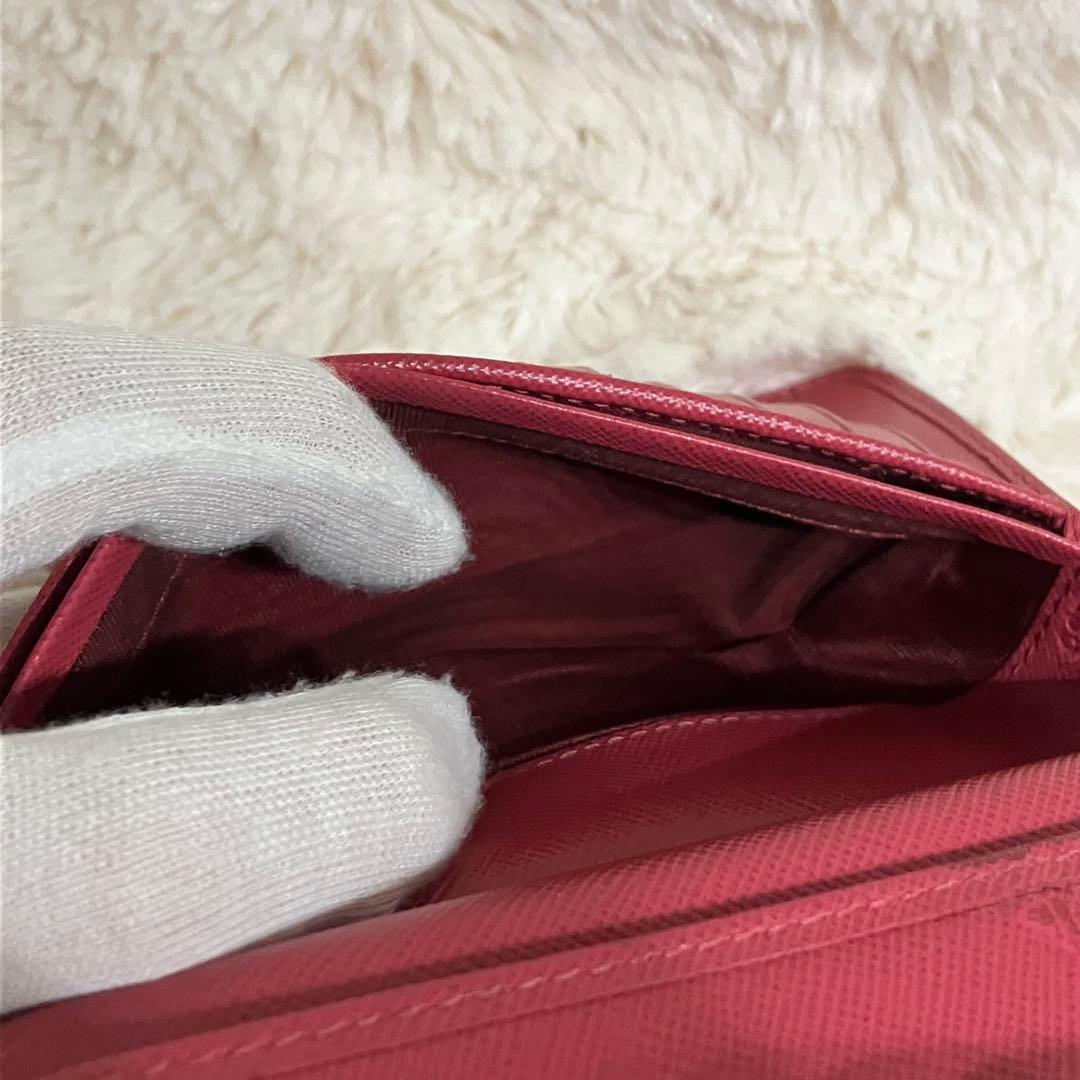 ✨美品・箱付✨ PRADA 二つ折り財布 サフィアーノレザー ピンク 折りたたみ