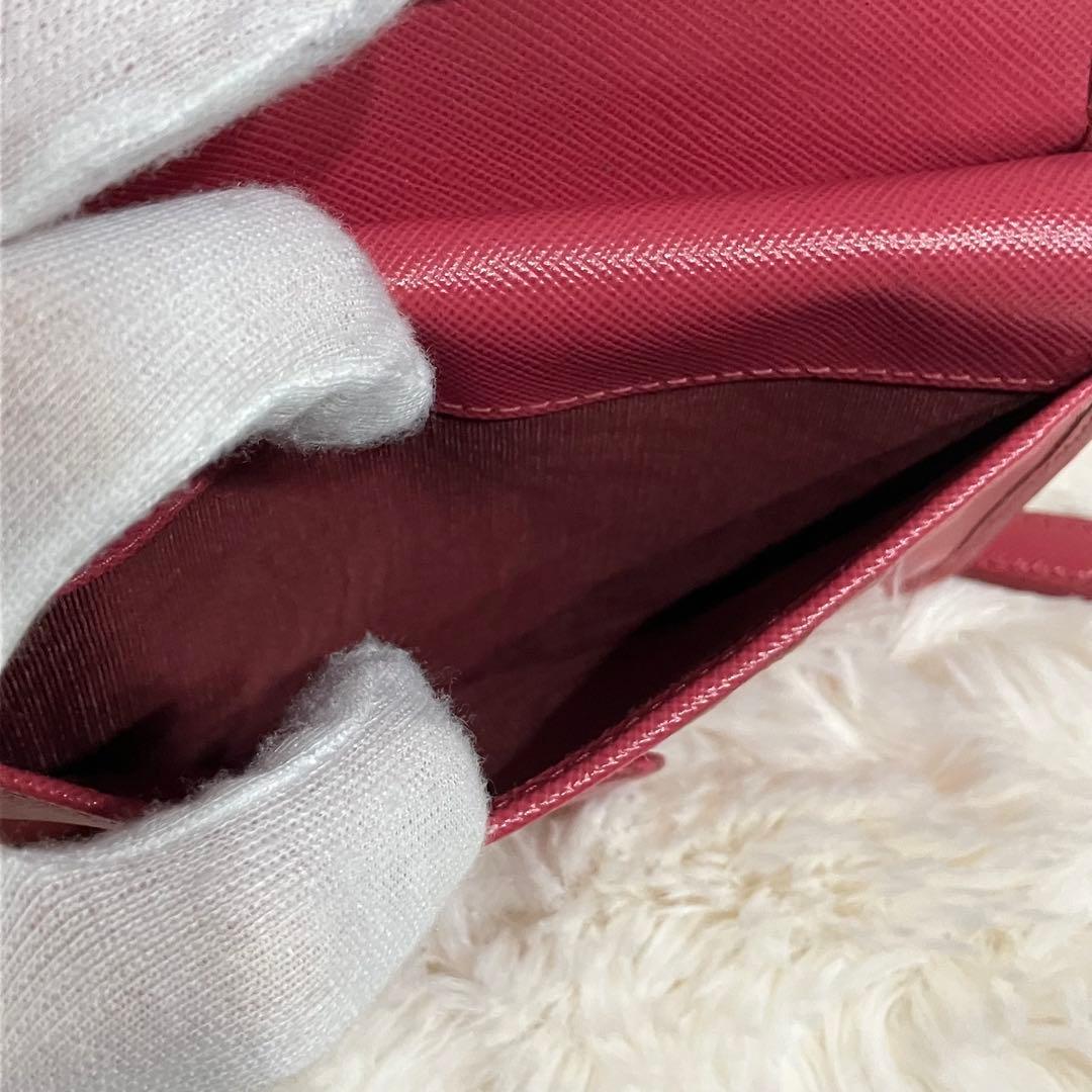 ✨美品・箱付✨ PRADA 二つ折り財布 サフィアーノレザー ピンク 折りたたみ