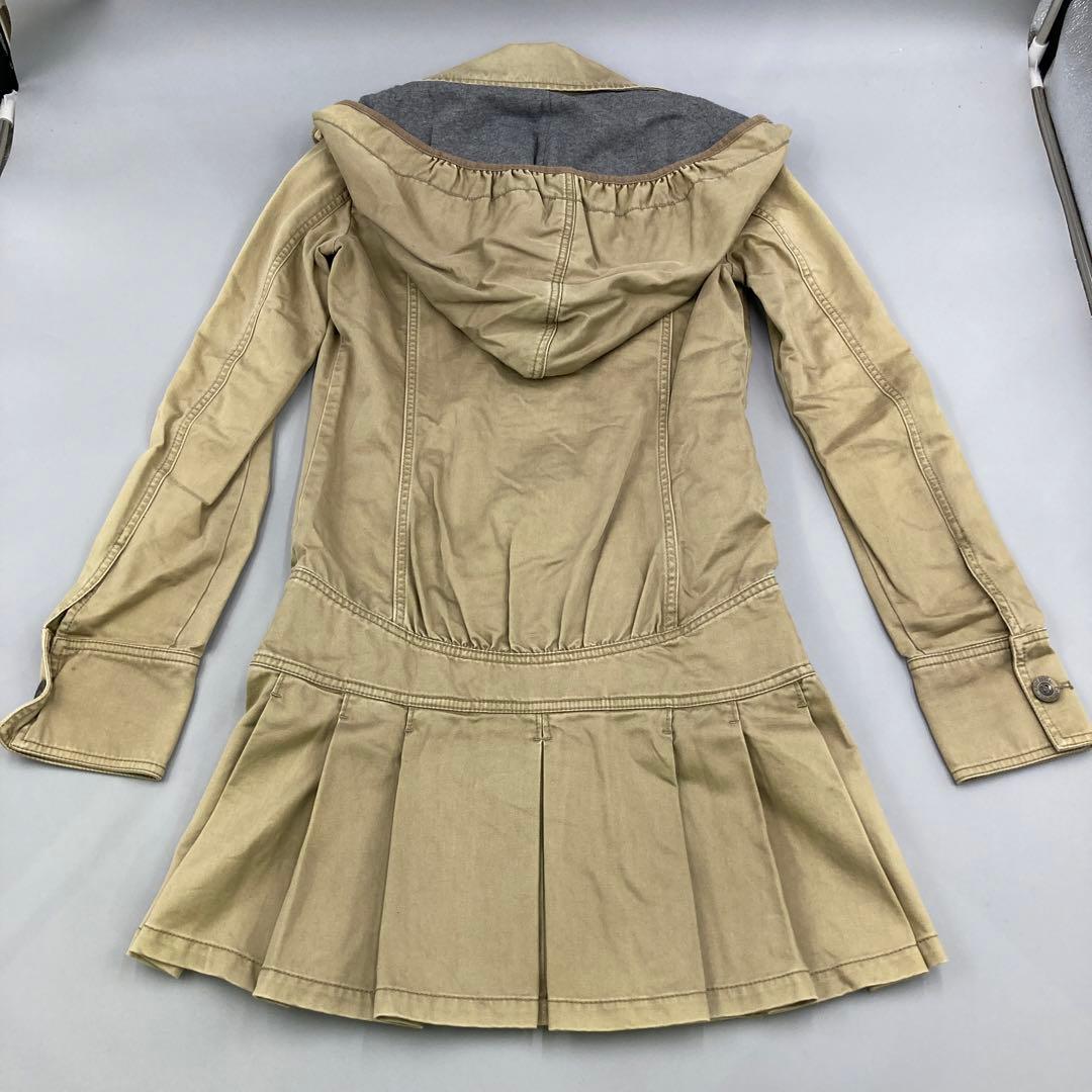 ★美品 DIESEL ミリタリージャケット サイズ XS ベージュ フリル付き