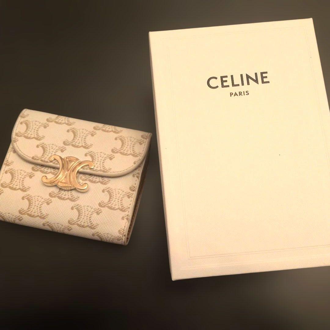 CELINE トリオンフ　三つ折り財布
