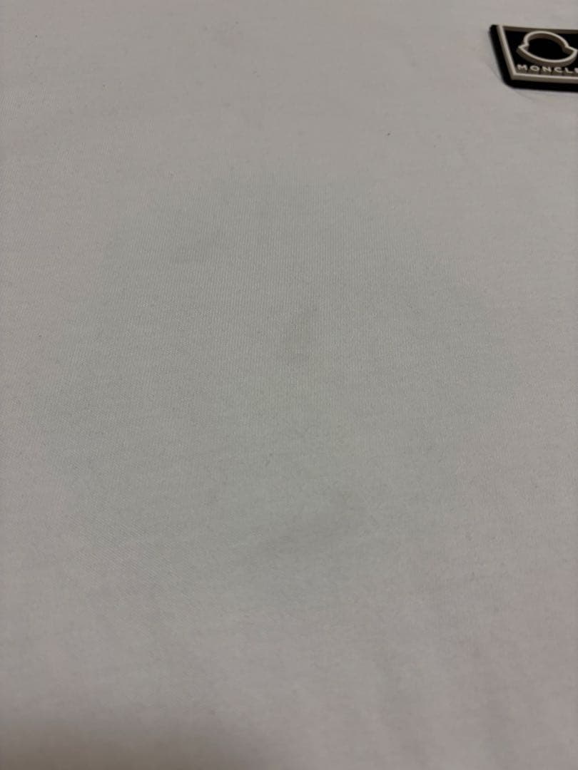 MONCLER ホワイト Tシャツ Lサイズ