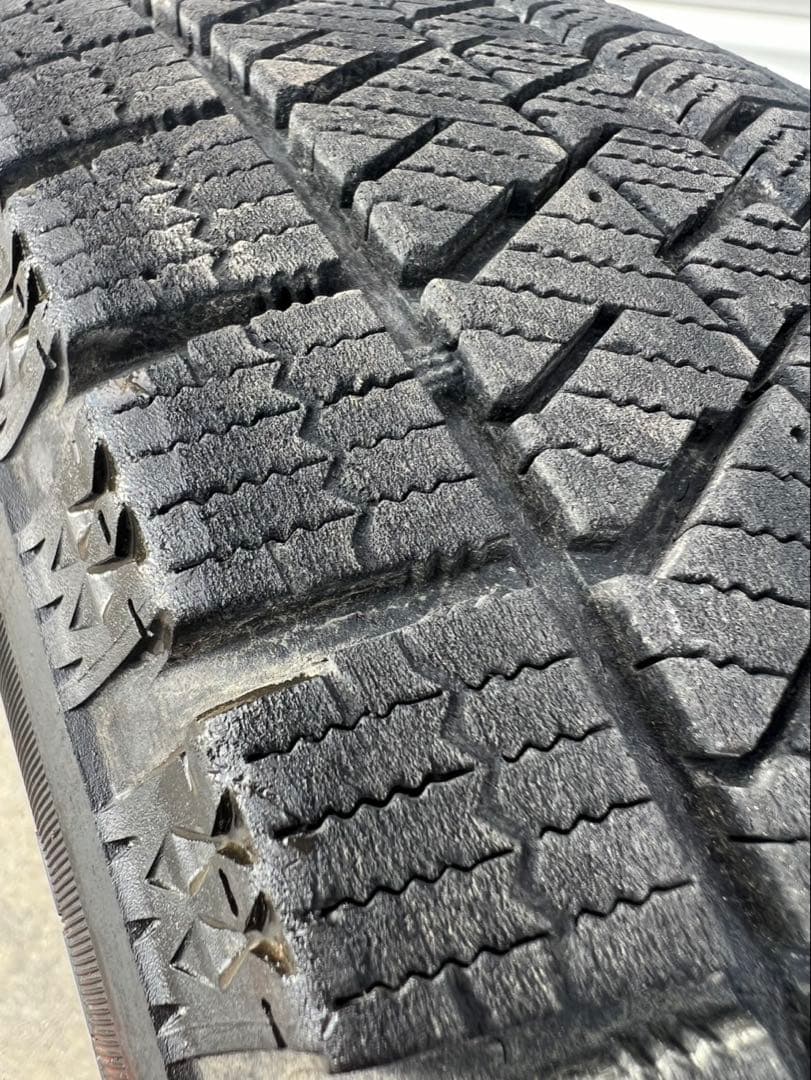 21年　スタッドレス　VRX2 165/65R14 ルーミー