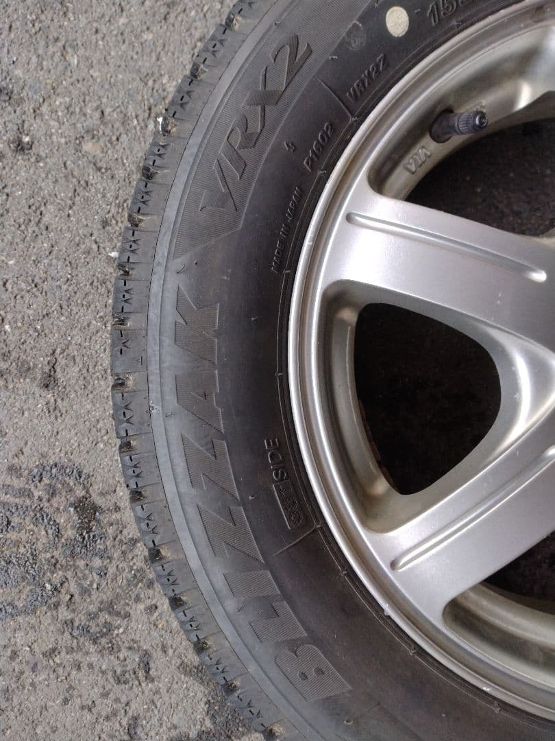 ブリヂストン スタッドレスタイヤ 155/65R13 4本セット 23年製