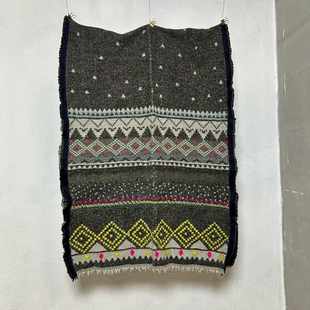 inoui Toosh 大判ストール　総柄 180cm×70cm RG224