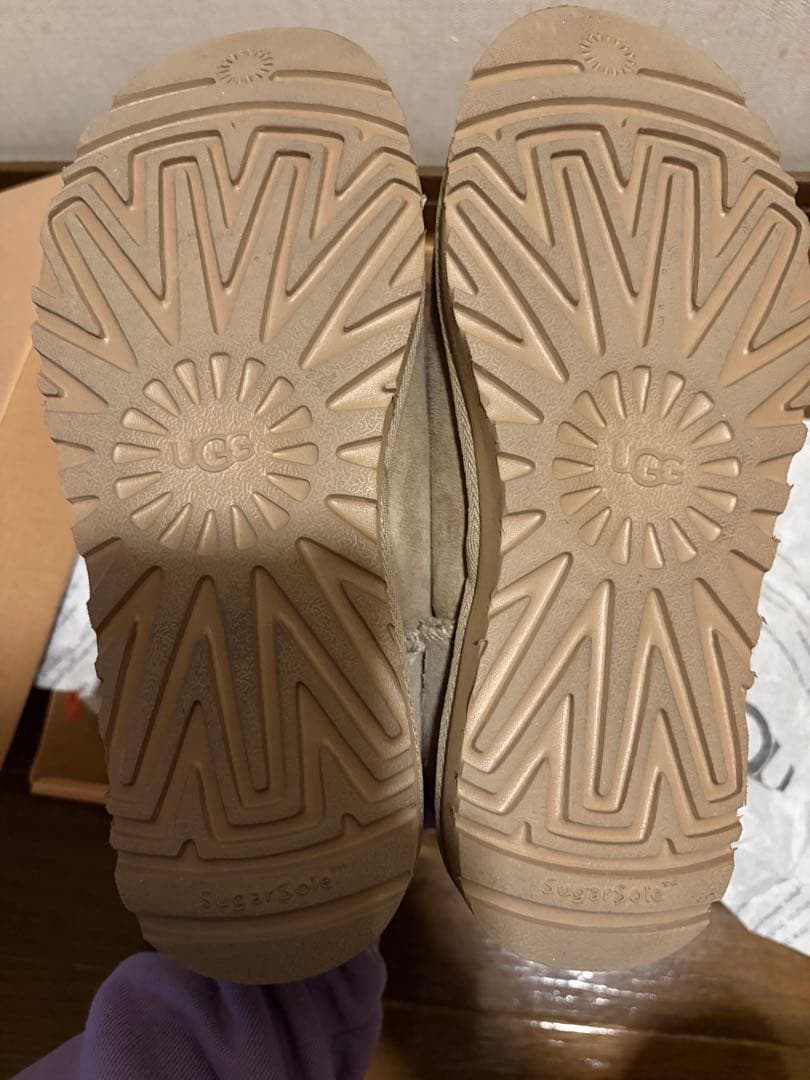 UGG ムートンブーツ クラシック　ウルトラミニ