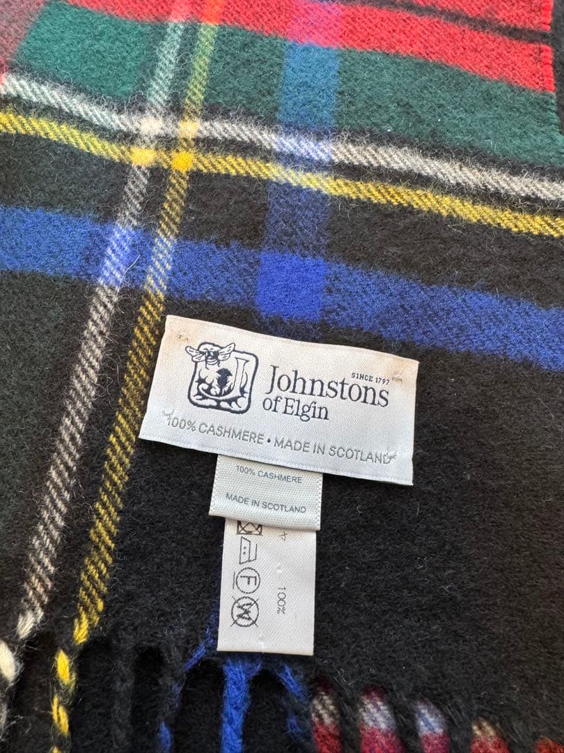 ジョンストンズオブエルガン Johnstons of Elgin 大判ストール