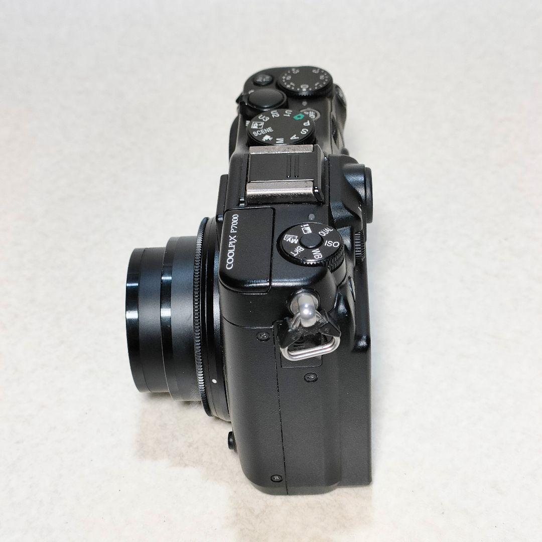 デジタルカメラ Nikon COOLPIX P7000 #2987