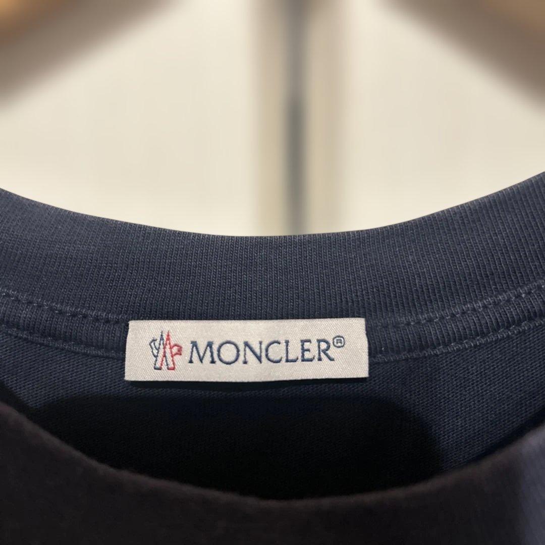 MONCLER ネイビー ロゴ Tシャツ　Mサイズ