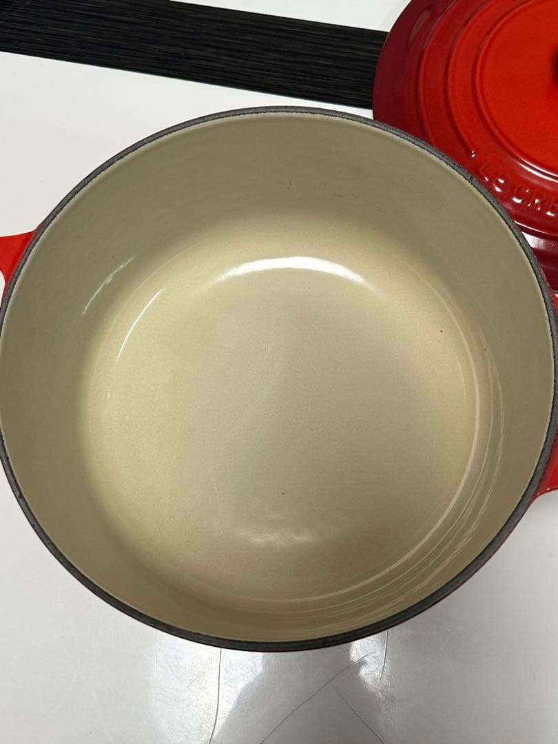 Le Creuset 両手鍋 約20cm