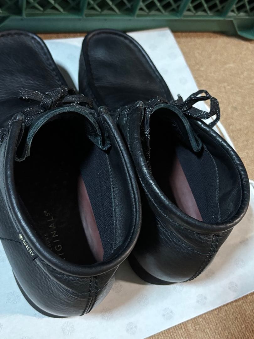 CLARKS WALLABEE GORE-TEX 黒 ワラビー シボ革 ミドル