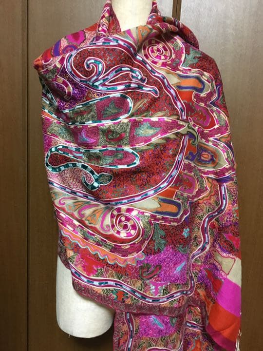 インド製手刺繍ストール